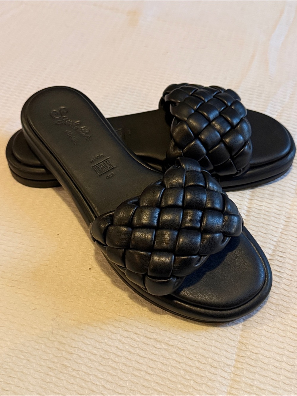 Seychelles Bellissima slide Black Braided Slide Sandals